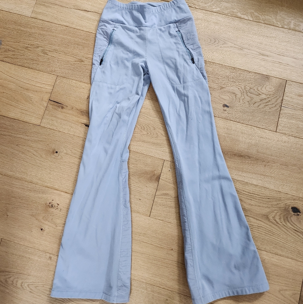 Athleta boot cut yoga pants